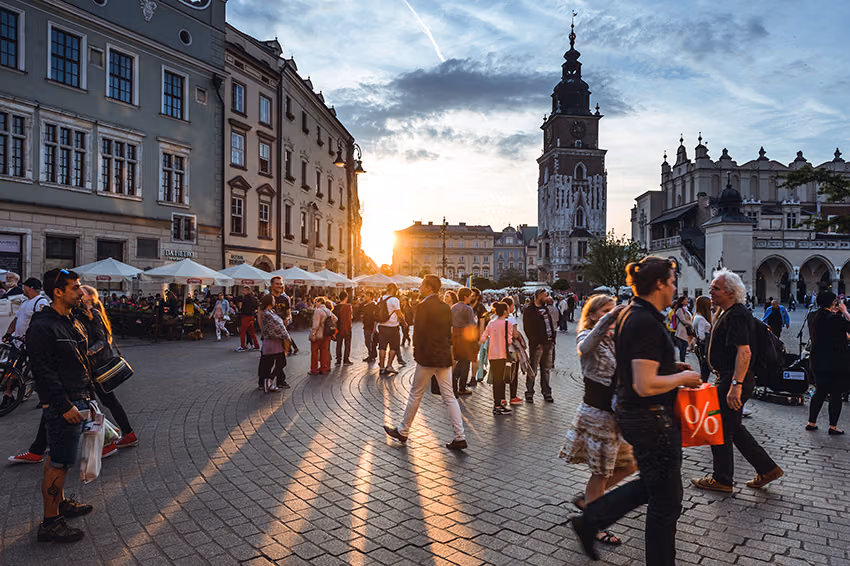 reasons to visit poland