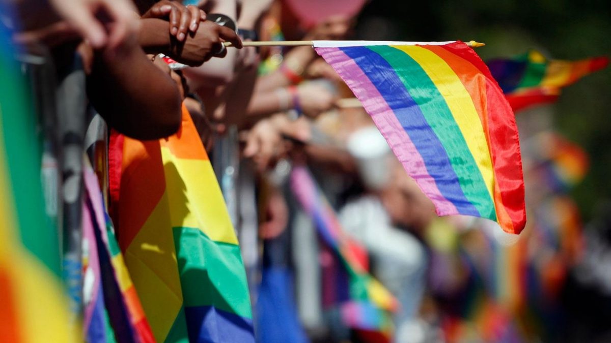 gay-pride-www.theodysseyonline.com