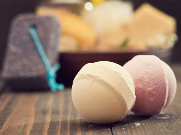 How To Make Bath Bombs | DIY Bath Bomb Recipes | The Authentic Gay