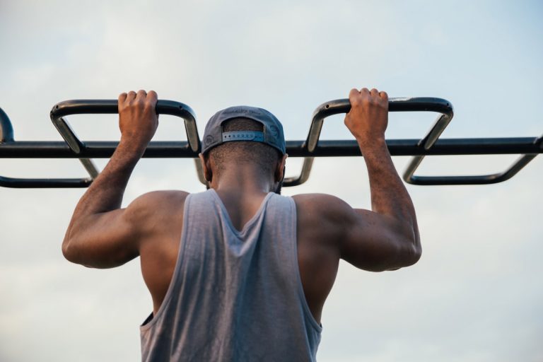 Glutamine and muscle building